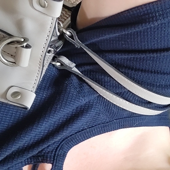 NWT Gorgeous leather patricia nash small woven Ava tote in STONE - Picture 12 of 12